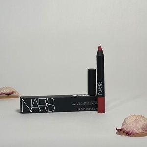 Nars Velvet Matte Lipstick Pencil (Dolce Vita)